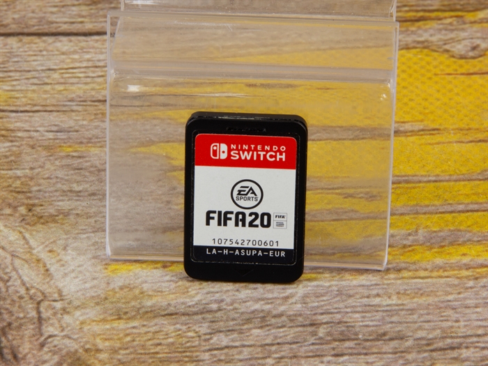 Игра FIFA 20 Legacy Edition для Nintendo Switch, полностью на русском языке, картридж (Б/У) - фото 57548