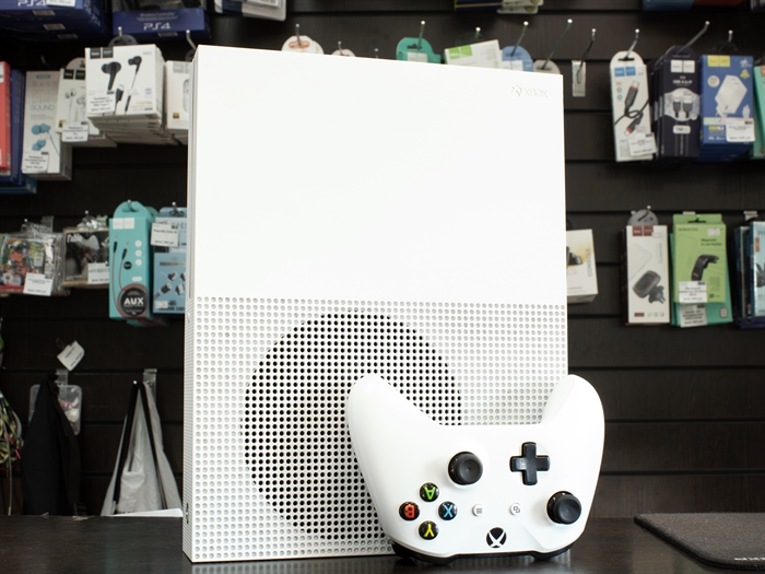 Игровая приставка Microsoft Xbox One S 500 ГБ HDD, без игр, белый (Б/У) - фото 62985