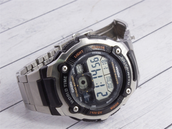 Наручные часы CASIO Collection AE-2000W-1AVEF (Б/У) 21093 - фото 67649