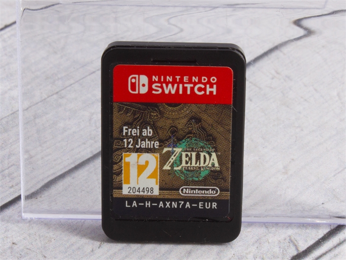 Игра Zelda Tears of the Kingdom для Nintendo Switch, английский язык, картридж (Б/У) 28365 - фото 71011
