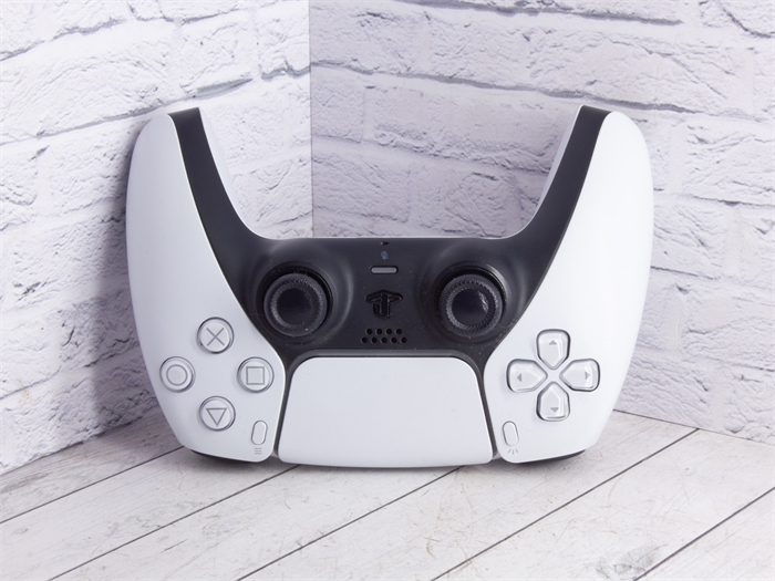 Геймпад Sony "DualSense Wireless Controller", для PS5, белый (Б/У) 30169 - фото 72178