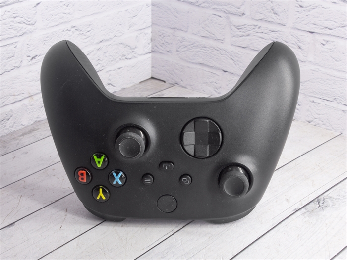 Беспроводной геймпад Microsoft Xbox Series Wireless Controller Black (Б/У) 30629 - фото 72722