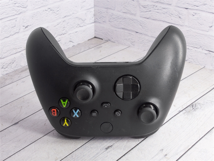 Беспроводной геймпад Microsoft Xbox Series Wireless Controller Black (Б/У) 30632 - фото 72726