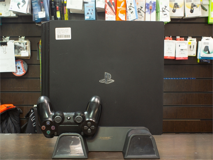 Игровая приставка Sony PlayStation 4 Pro 1000 ГБ HDD, игры на консоли, чёрный (Б/У) 31215 - фото 73009