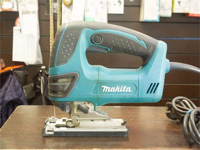 Электролобзик Makita 4350FCT, сетевой, с подсветкой, антивибрационная система (Б/У) 31506 - фото 73279