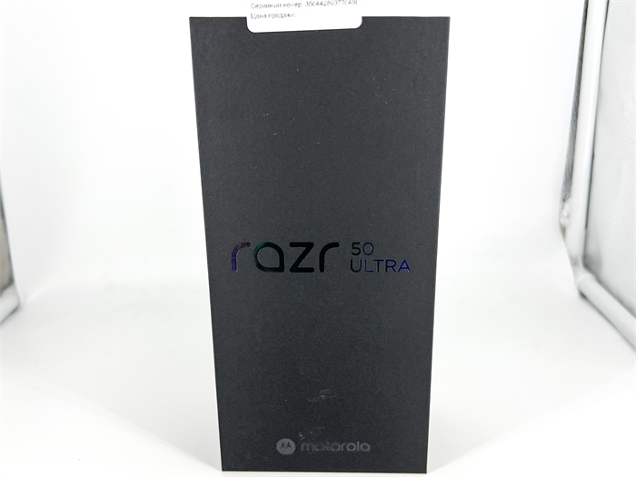 Смартфон Motorola Razr 50 Ultra 12/256 ГБ Global, Dual nano SIM, Midnight blue (Новый) 126174255 - фото 75539