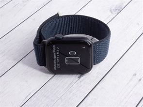 {{productViewItem.photos[photoViewList.activeNavIndex].Alt || productViewItem.photos[photoViewList.activeNavIndex].Description || 'Apple Watch Series 9 GPS 45mm Midnight Aluminium Case with Midnight Sport Loop, One Size (145-220) (Б/У)'}}