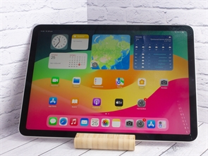 {{productViewItem.photos[photoViewList.activeNavIndex].Alt || productViewItem.photos[photoViewList.activeNavIndex].Description || 'Планшет Apple iPad Air 5 64GB Wi-Fi Space Gray (2022) (Б/У)'}}