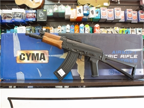{{productViewItem.photos[photoViewList.activeNavIndex].Alt || productViewItem.photos[photoViewList.activeNavIndex].Description || 'Страйкбольный автомат Cyma АКС-74У, пластик под дерево (CM.035) (Б/У)'}}