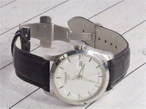 {{productViewItem.photos[photoViewList.activeNavIndex].Alt || productViewItem.photos[photoViewList.activeNavIndex].Description || 'Наручные часы TISSOT T-Classic t035410a (Б/У)'}}