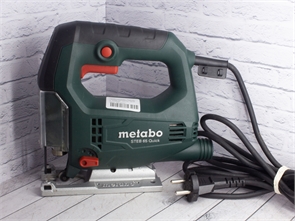 {{productViewItem.photos[photoViewList.activeNavIndex].Alt || productViewItem.photos[photoViewList.activeNavIndex].Description || 'Лобзик электрический METABO STEB 65 Quick (Б/У)'}}