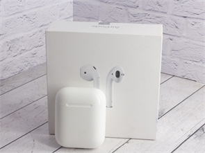 {{productViewItem.photos[photoViewList.activeNavIndex].Alt || productViewItem.photos[photoViewList.activeNavIndex].Description || 'Зарядный футляр (кейс) Apple AirPods 2, один левый наушник, белый (Б/У)'}}