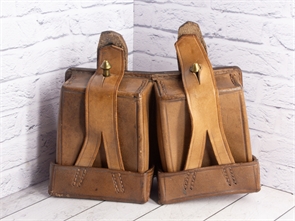 {{productViewItem.photos[photoViewList.activeNavIndex].Alt || productViewItem.photos[photoViewList.activeNavIndex].Description || 'Подсумок Немецкий 1950г (Б/У)'}}