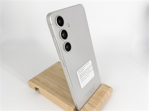 {{productViewItem.photos[photoViewList.activeNavIndex].Alt || productViewItem.photos[photoViewList.activeNavIndex].Description || 'Смартфон Samsung Galaxy S24 8/256 ГБ SM-S921B/DS, Dual nano SIM, серый (Б/У)'}}