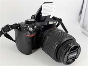 {{productViewItem.photos[photoViewList.activeNavIndex].Alt || productViewItem.photos[photoViewList.activeNavIndex].Description || 'Фотоаппарат зеркальный Nikon D5200 Kit 18-55мм f/3.5-5.6, черный (Б/У)'}}