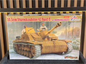 {{photo.Alt || photo.Description || 'Модель для сборки 1:35 10.5cm Sturmhaubitze 42 Ausf.G (Dragon) (Новый)'}}