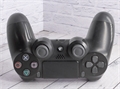 Геймпад Sony Dualshock 4 v2 для PS4, чёрный (CUH-ZCT2E) (Б/У) 28278 - фото 71365