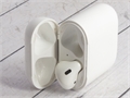 Зарядный футляр (кейс) Apple AirPods 2, один левый наушник, белый (Б/У) 18273 - фото 74045 Зарядный футляр (кейс) Apple AirPods 2, один левый наушник, белый (Б/У) 18273 - фото 74045