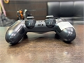 Геймпад Sony Dualshock 4 v2 для PS4, чёрный (Б/У) 126900075 - фото 76280